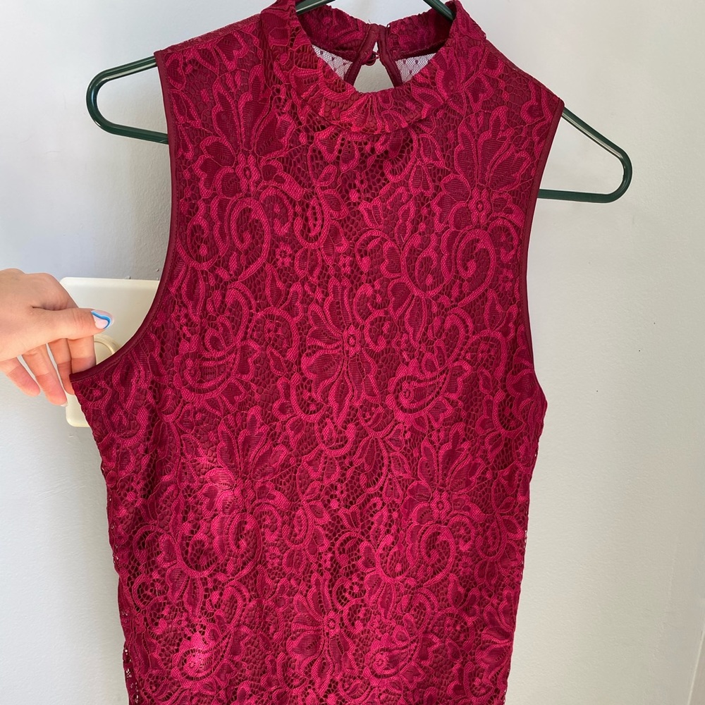 NEW Express Burgundy bodysuit in Medium